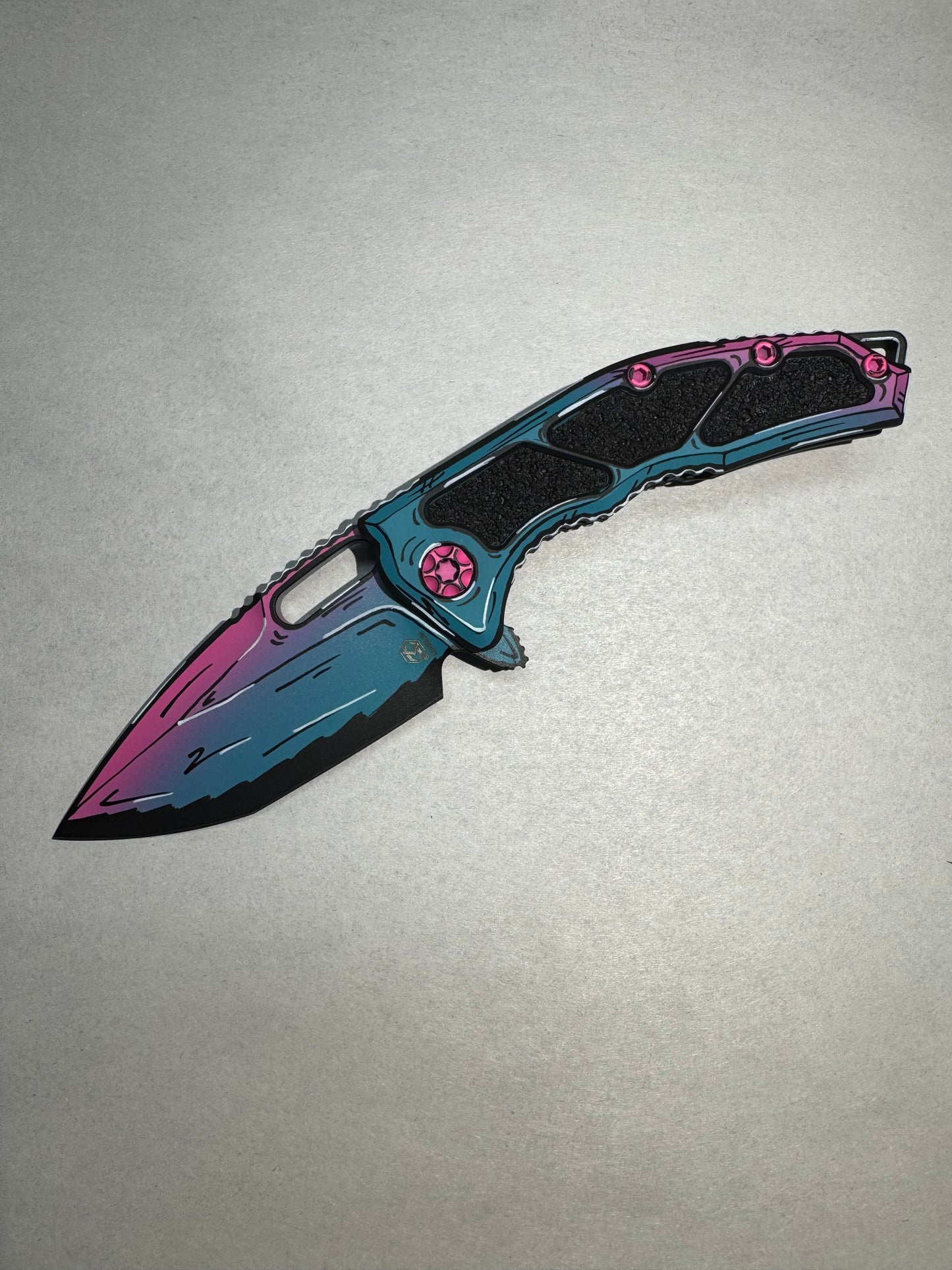 Heretic Medusa-Manual-Tanto-Miami Vice-Cel Shading-H009-CS-MV