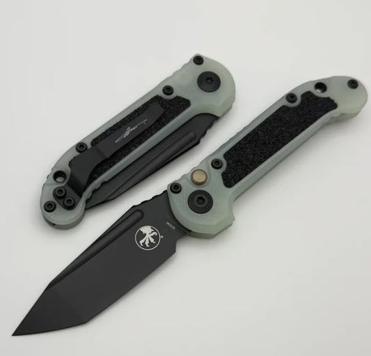 Microtech Knives LUDT Gen III Black Tanto w/ Jade Green G-10 Handle 1136-1GT-JGS-X4