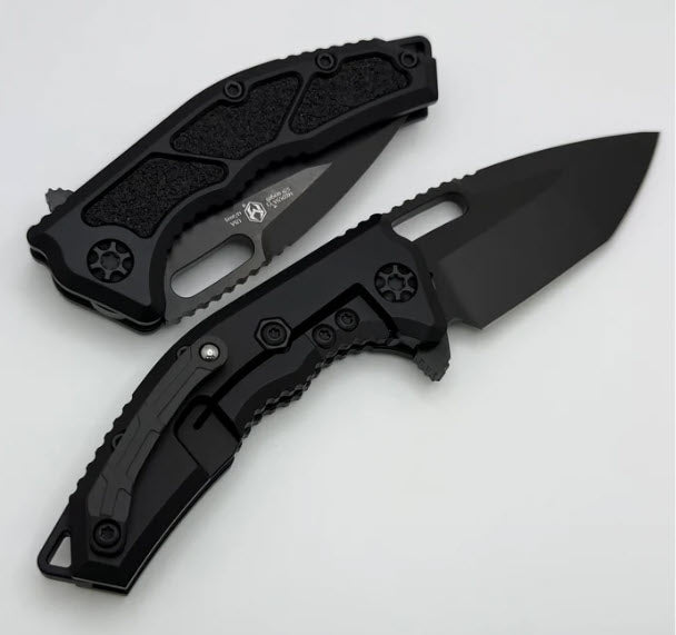 Heretic Knives Medusa Manual Black Aluminum Frame Lock w/ Grip Inlays & DLC MagnaCut H009-6A-T