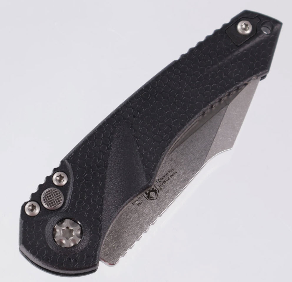 Heretic Mini Pariah Auto - Tanto Stonewash Magnacut - Black Polymer - H055-2A