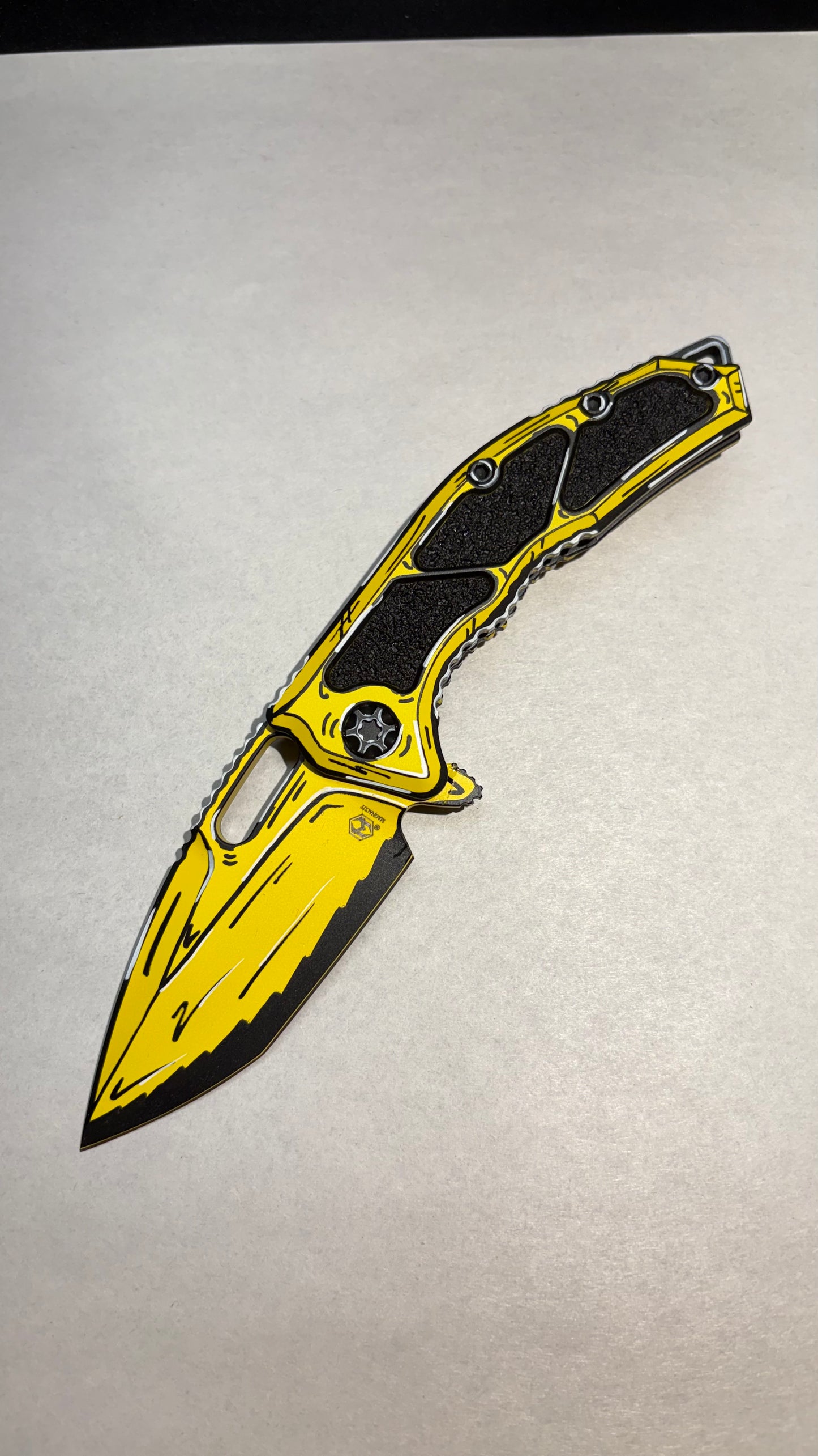 Heretic Medusa-Manual-Tanto-Yellow Cel Shade-H009-CS-YW
